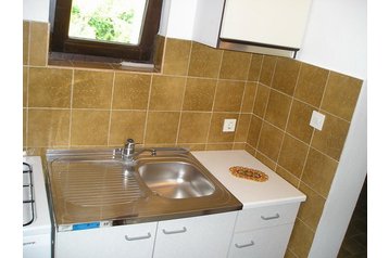 Croatia Privát Vir, Exterior